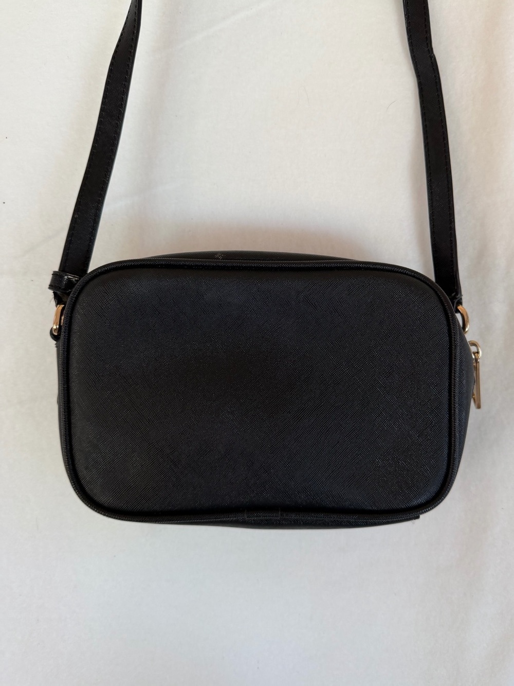 Marc Jacobs Black Saffiano Crossbody Camera Bag - Picture 7 of 10